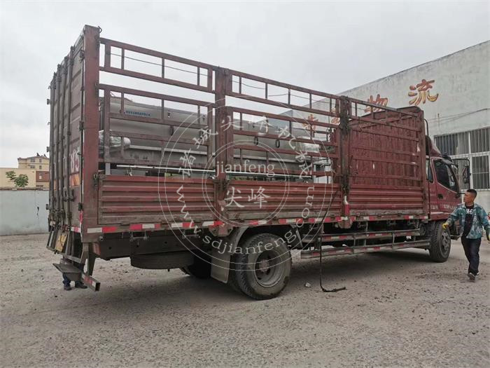 自動洗筐機(jī)